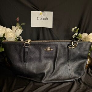 Coach Black Leather Shoulder Bag